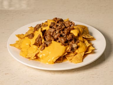 Nachos con Queso y Carne Asada