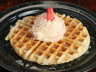 Waffle con Bola de Nieve