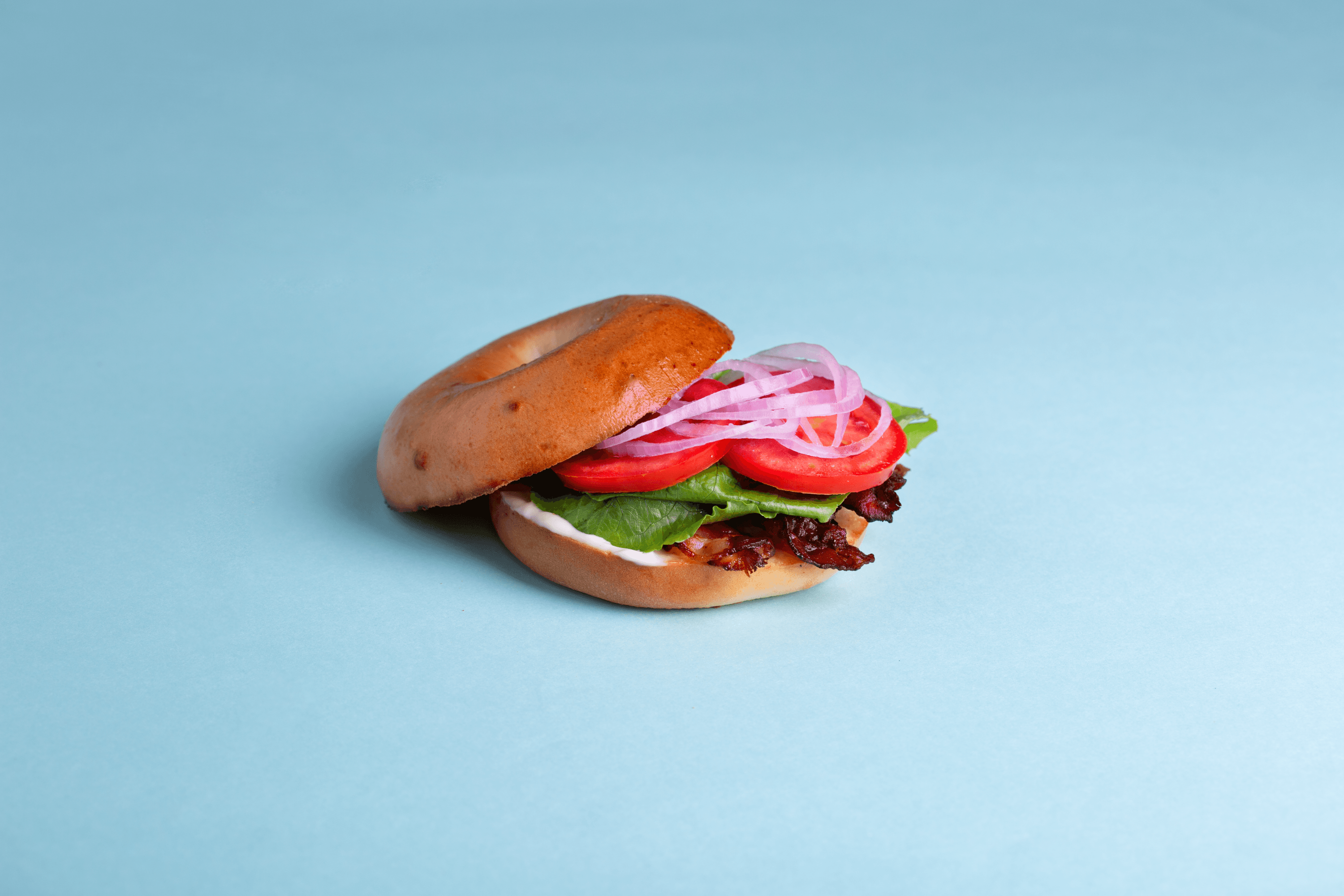 Sándwich Deluxe Bagel