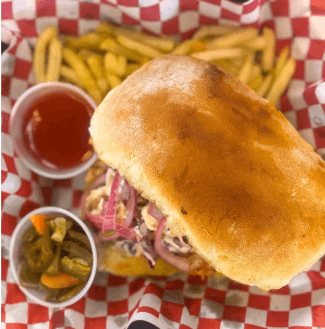 Torta de Carne Asada y Queso