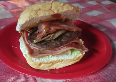 Hamburguesa con Tocino