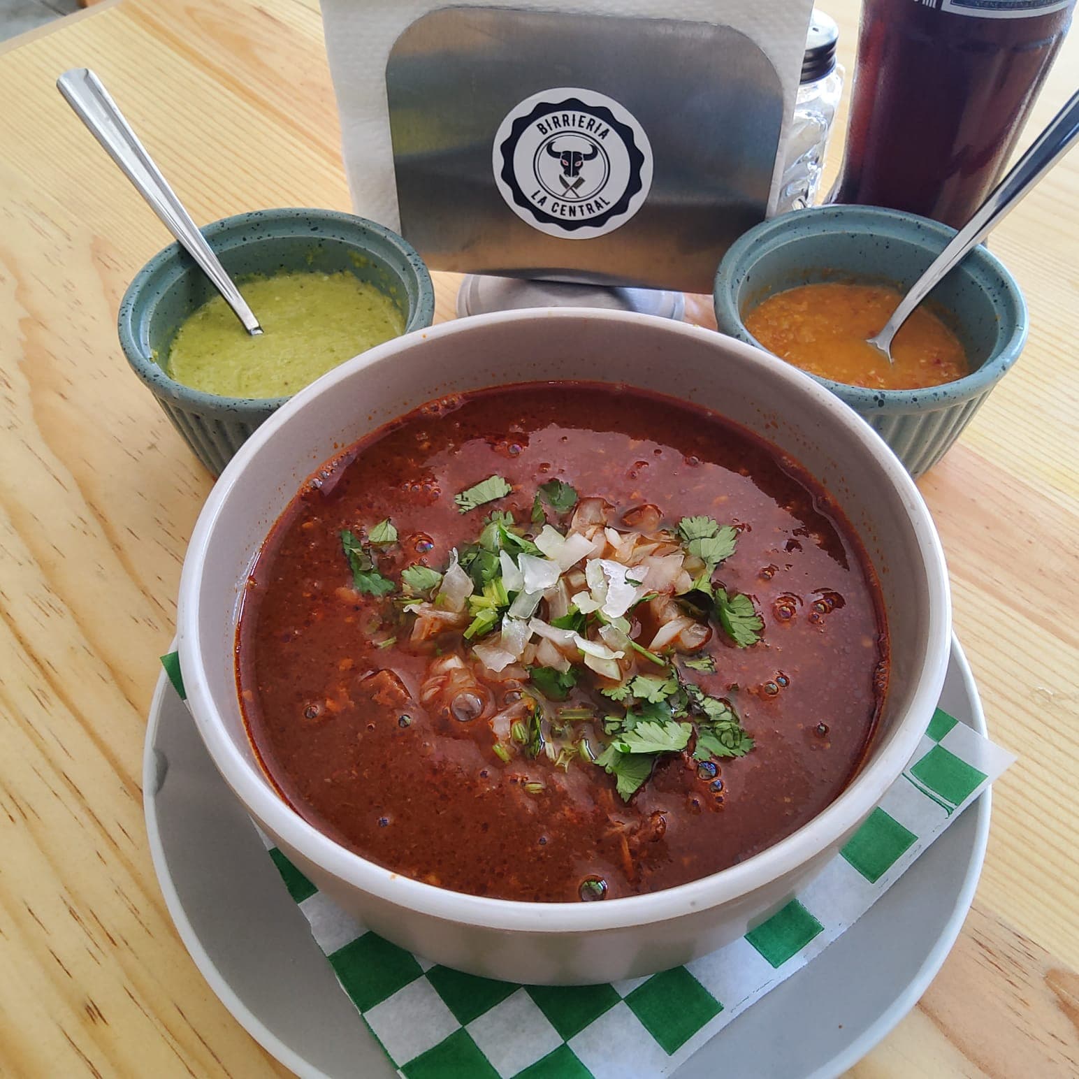 Consomé Grande con Birria