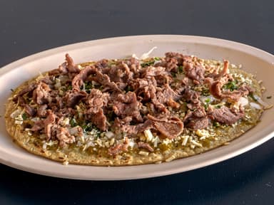 Huarache con Carne De