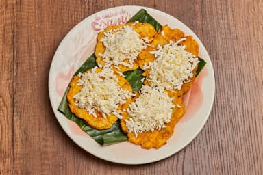 patacones con queso