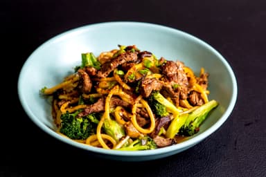 Yakidon Beef Brocoli Shtake Udon