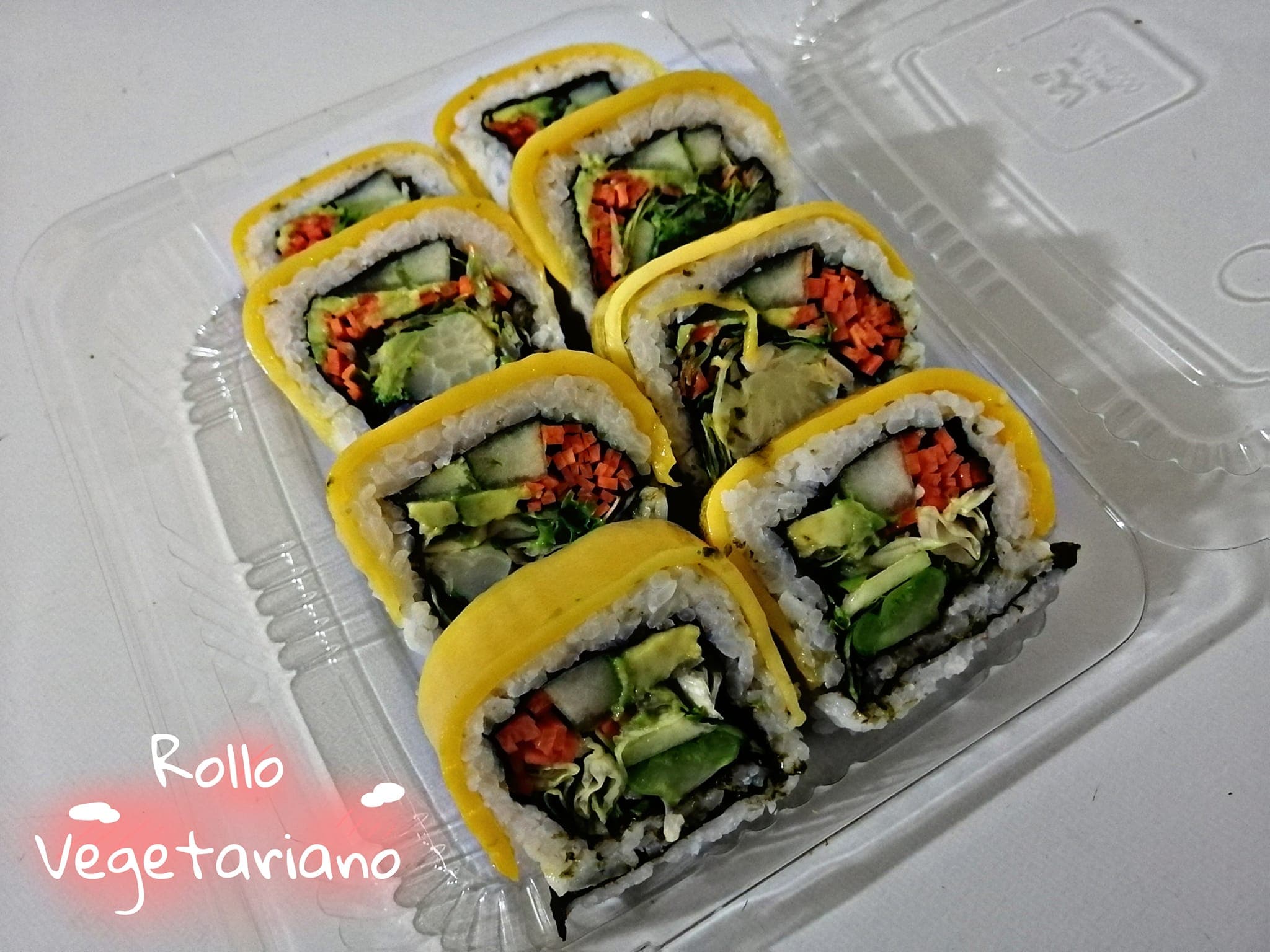Rollo Vegetariano (8 piezas)