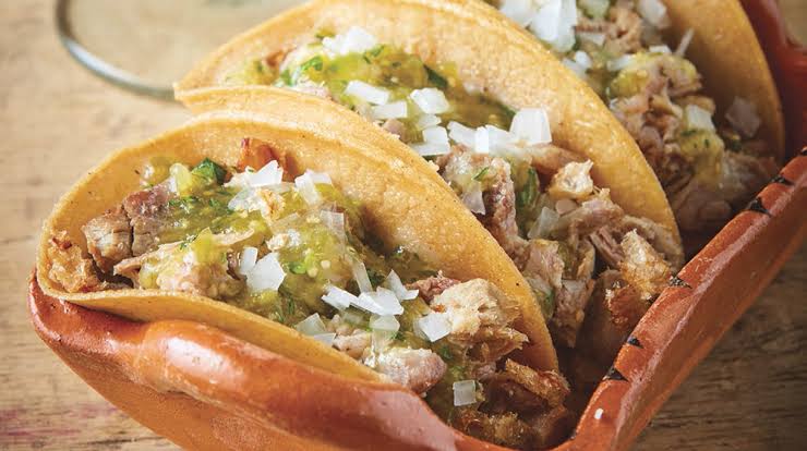 ORDEN DE 5 TACOS DE CUERITOS