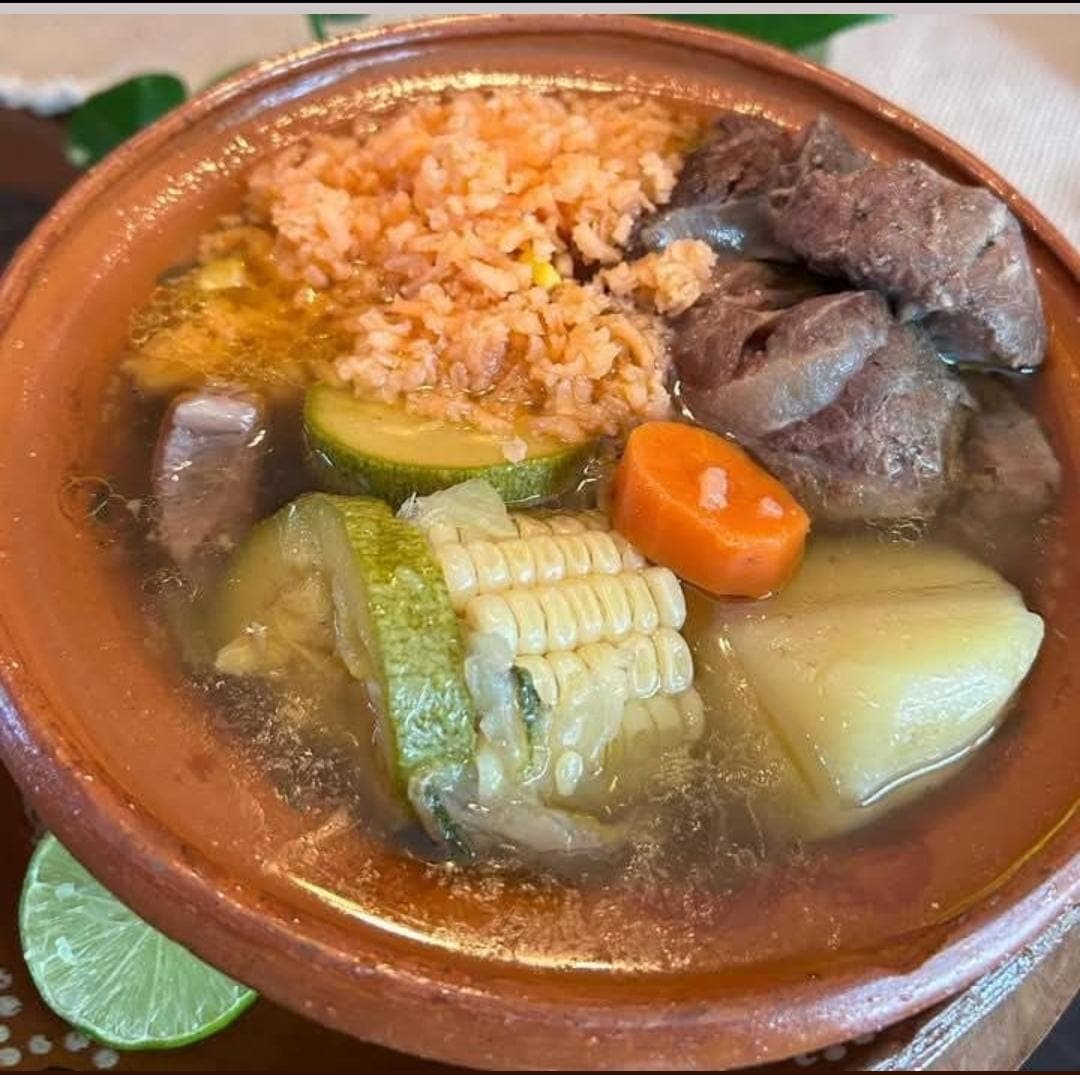 Caldo de Res