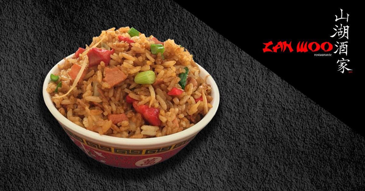 1/2 litro de arroz frito