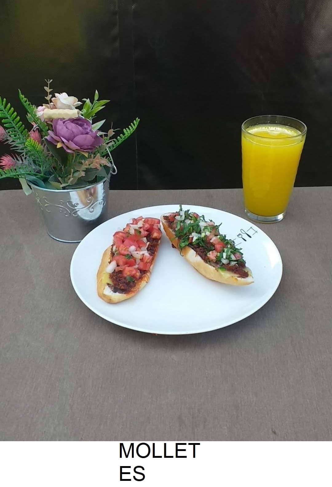 Molletes Especiales