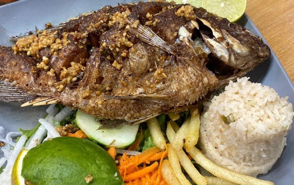 Mojarra Mojo de Ajo