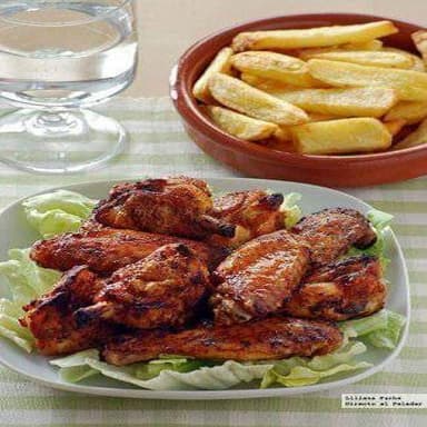 Orden de Alitas Adobadas con Papas