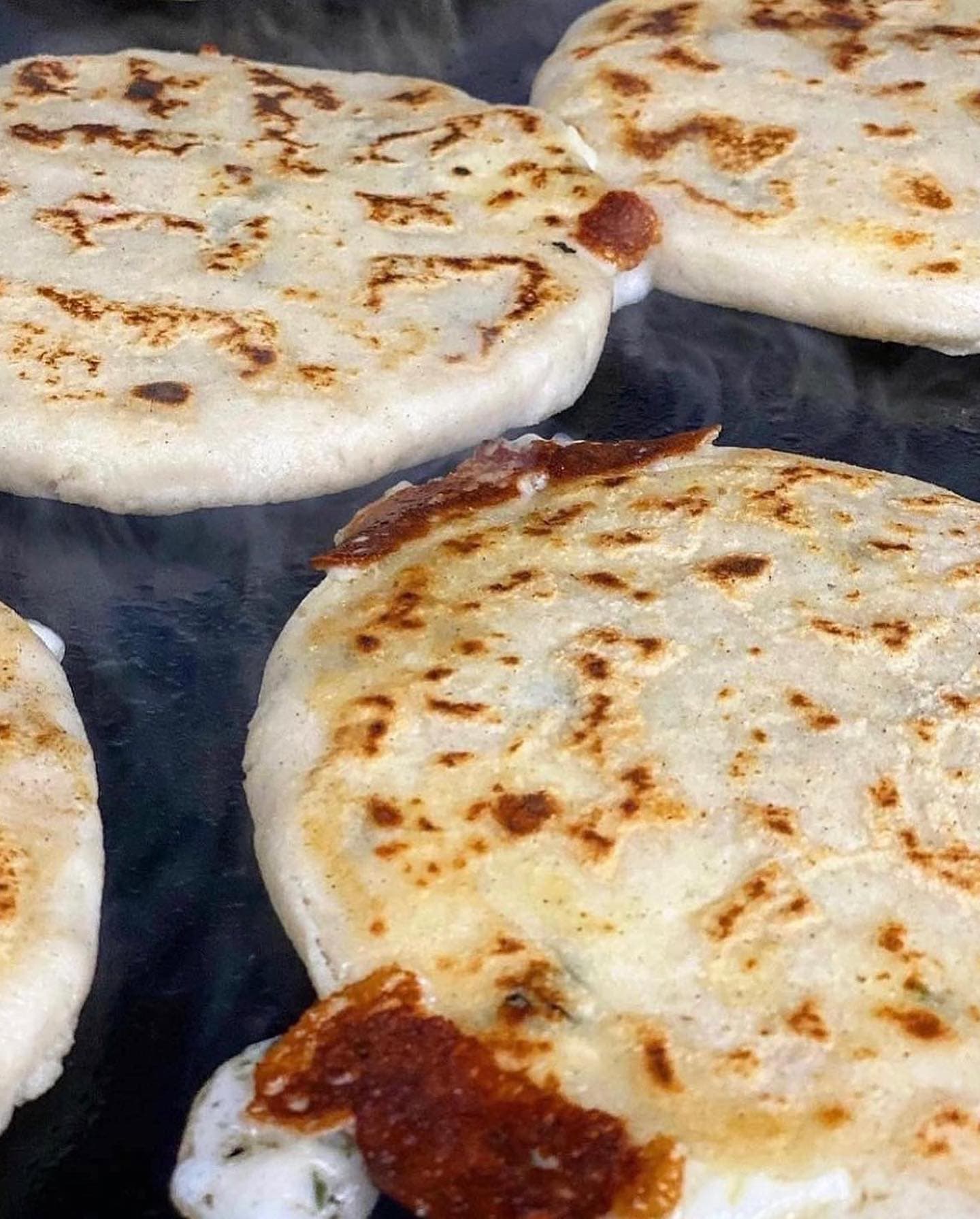 Pupusa de Champiñones y Queso