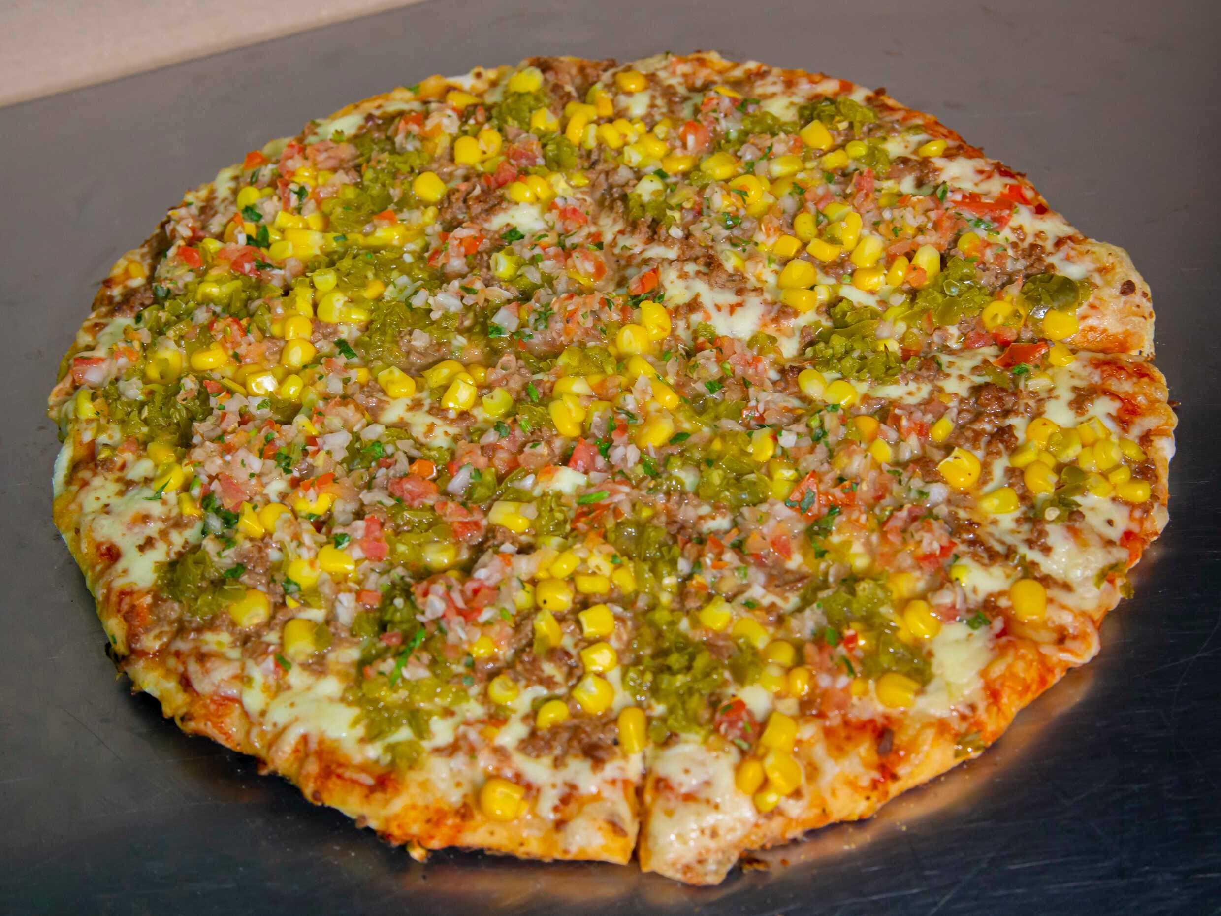 Pizza Extra Familiar 16 porciones