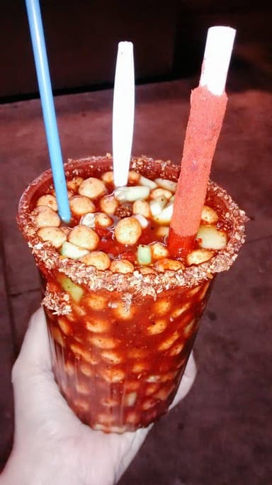 Cacahuates con Clamato 12 Oz
