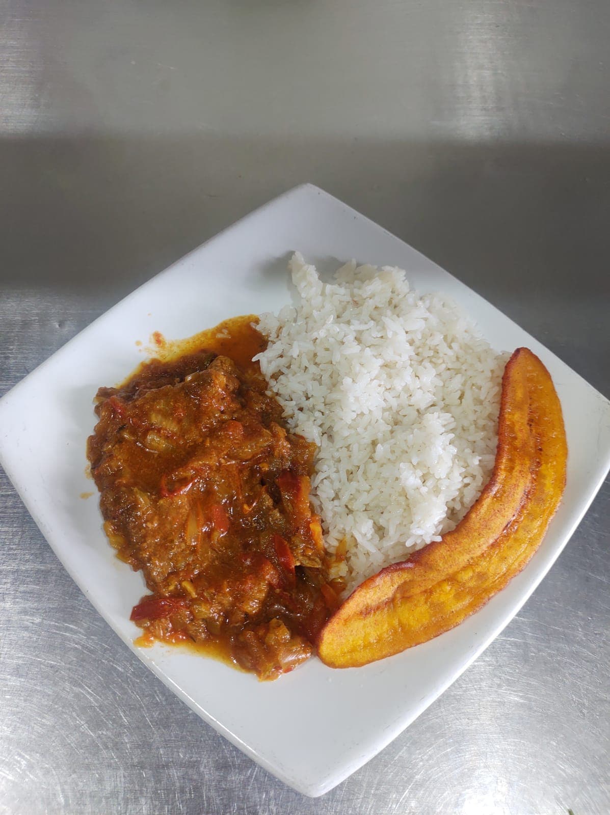 Para Dos:Caldo Costilla, Carne Bistec y Bebidas