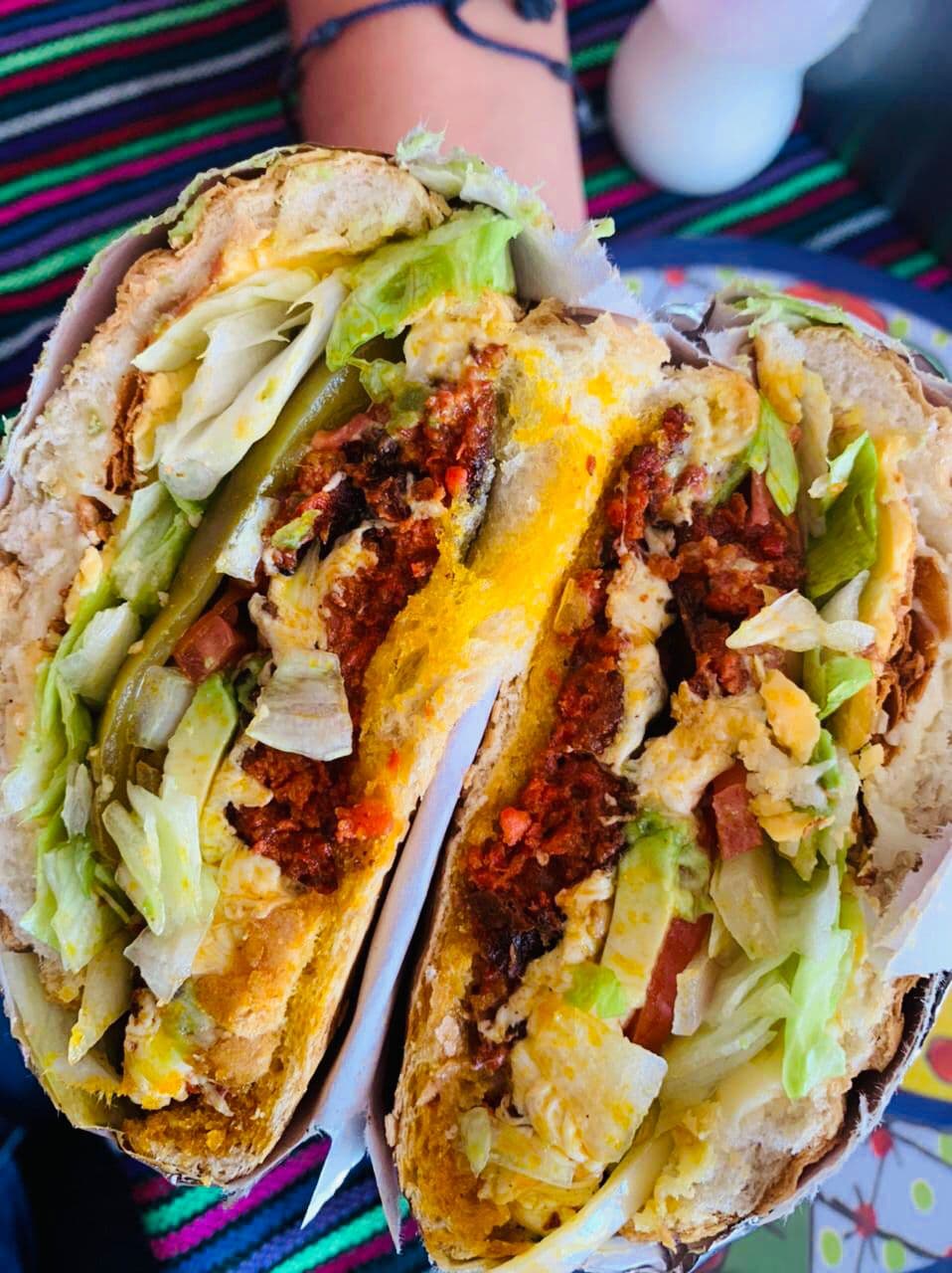 Combo La Choriqueso + coca cola