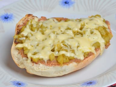 1\2 Mollete Picadillo