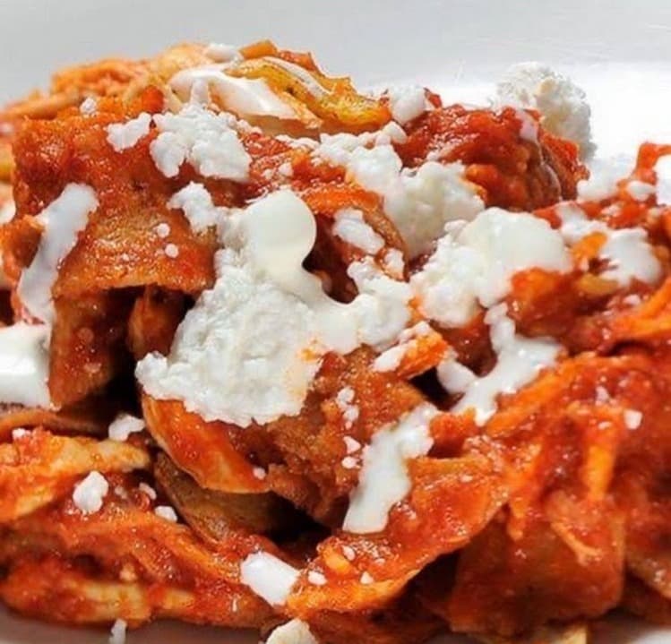 Chilaquiles Rojos