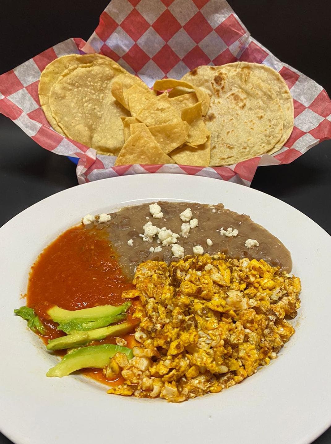 Huevo con Chorizo