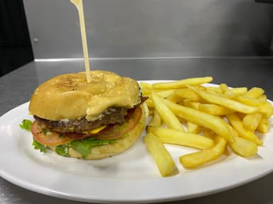 Hamburguesa Sencilla con Papas