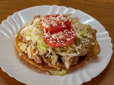 Tostada de Lomo