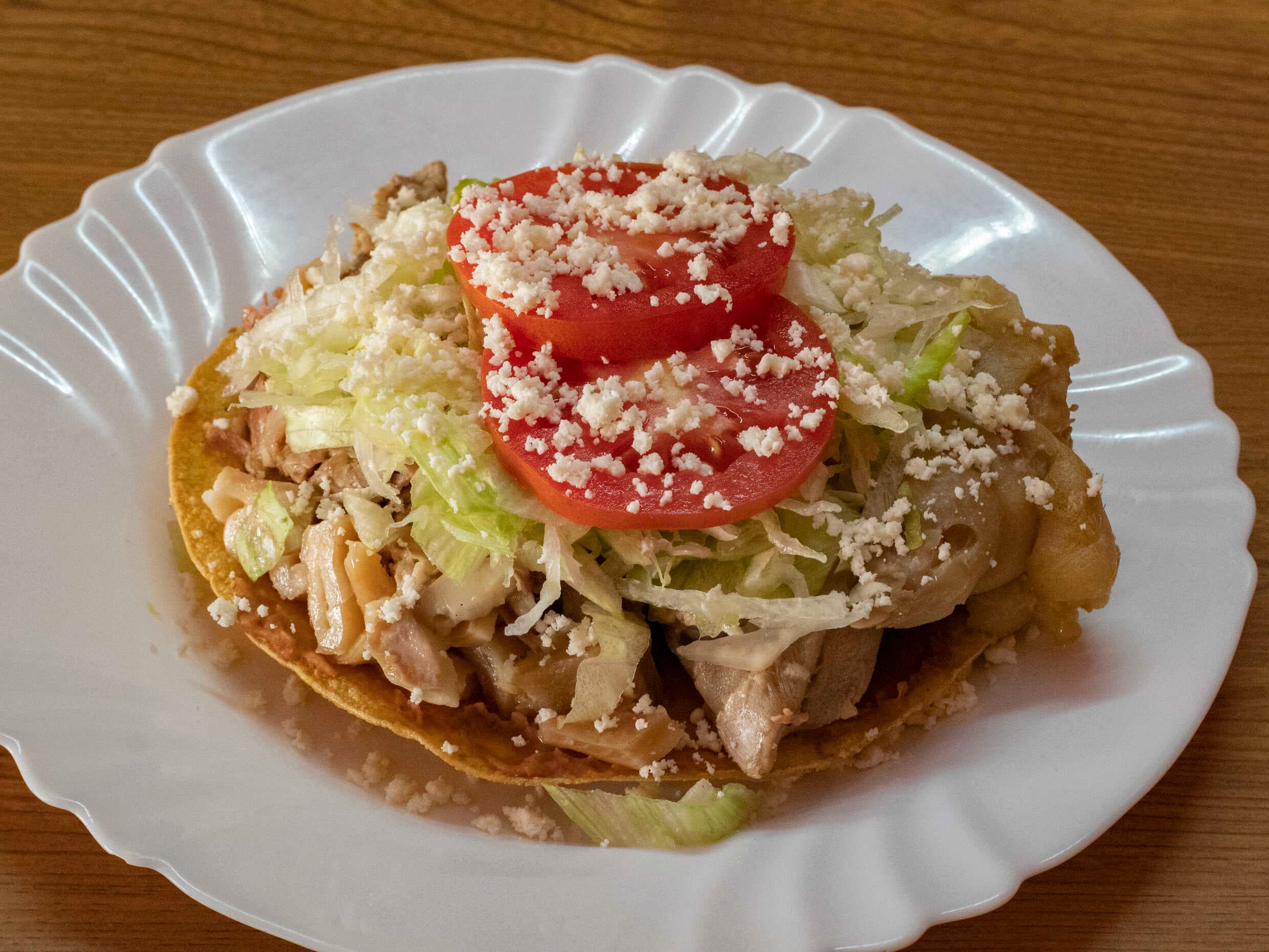 Tostada de Lomo