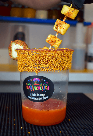 La india María (piña habanero/chamoy)