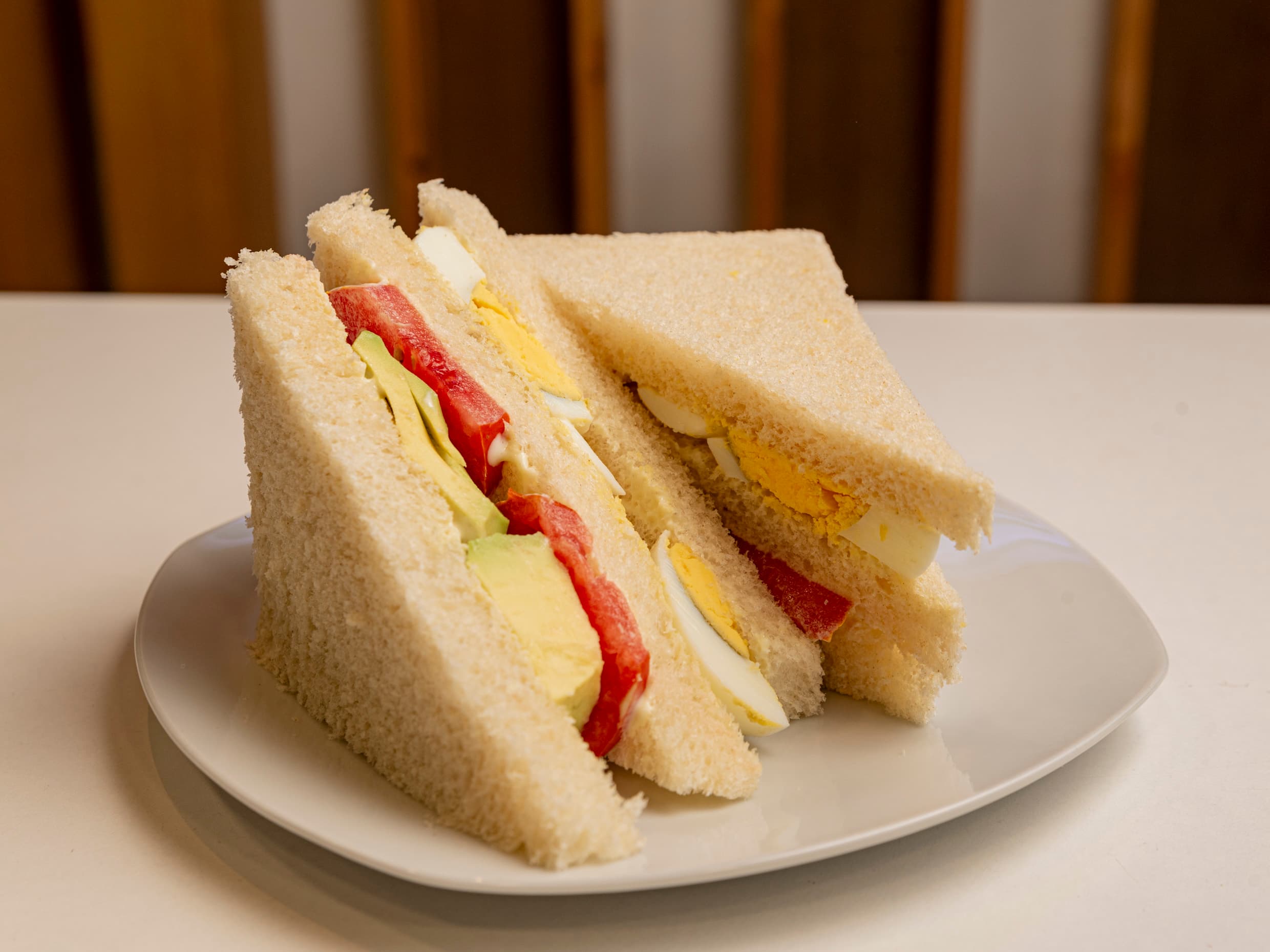 Triple de Palta, Huevo y Tomate
