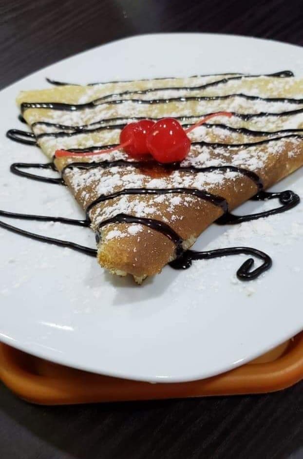 Crepa con Chocolate, Cereza y Lechera