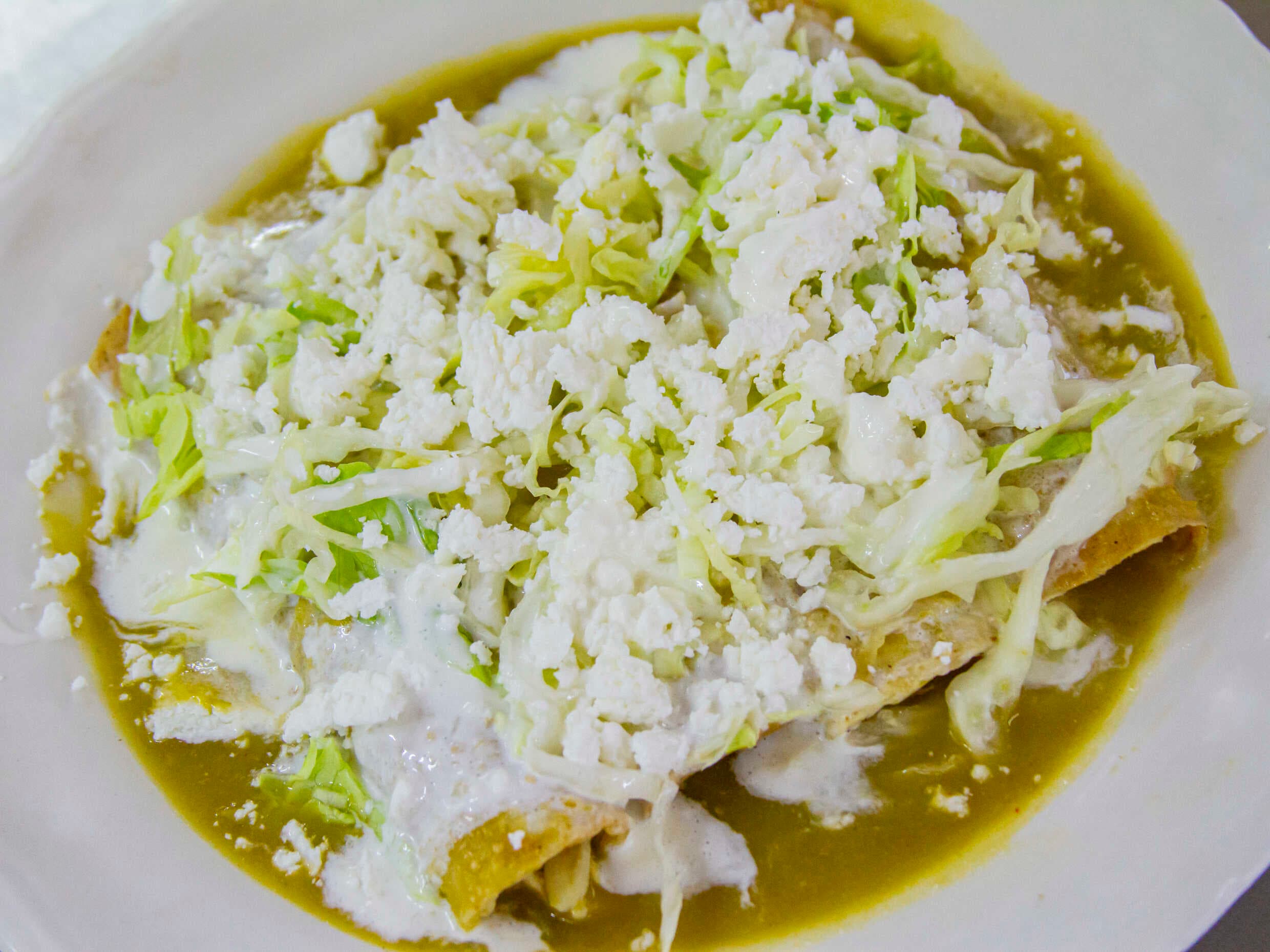 Enchiladas con Pollo