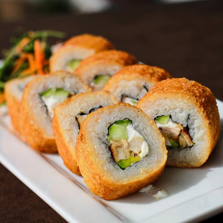 Sushi Empanizado California Especial
