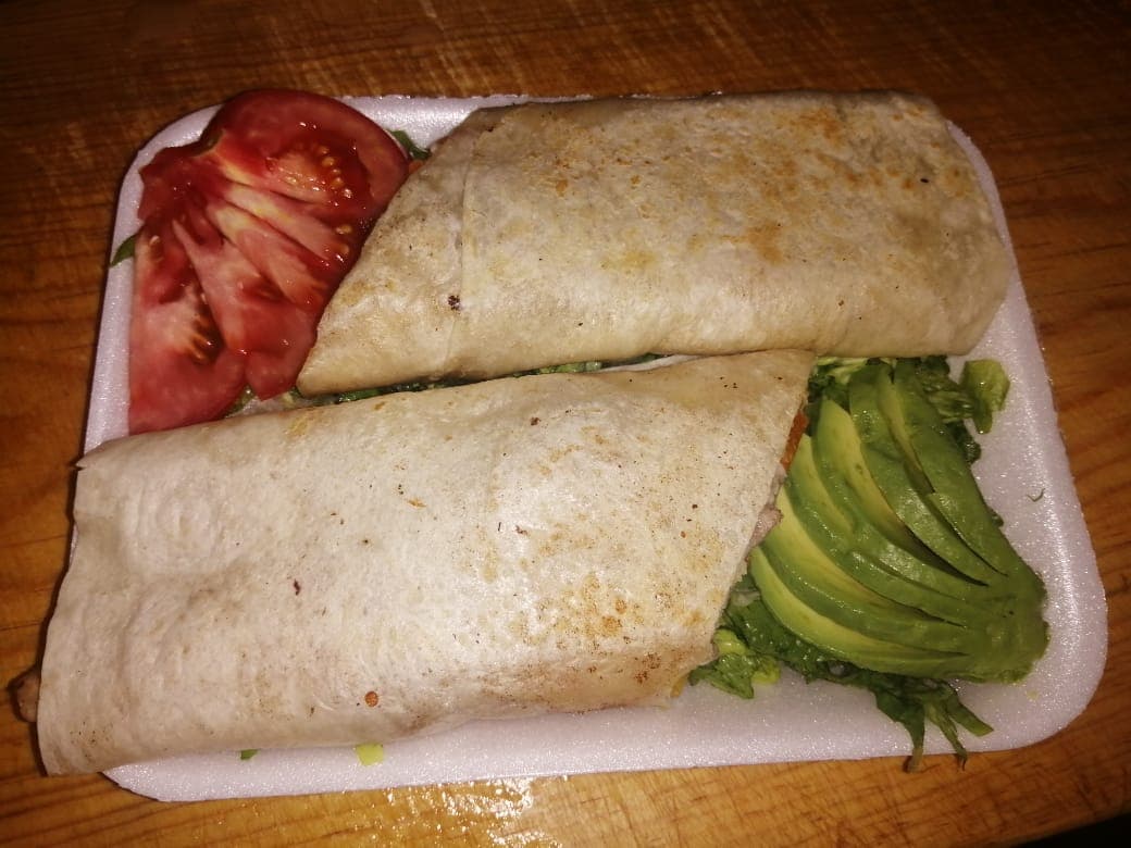 Burrito de Bistec con Pastor