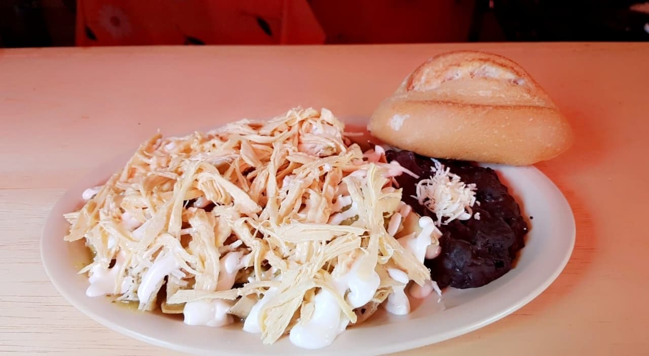 Desayuno completo- Chilaquiles