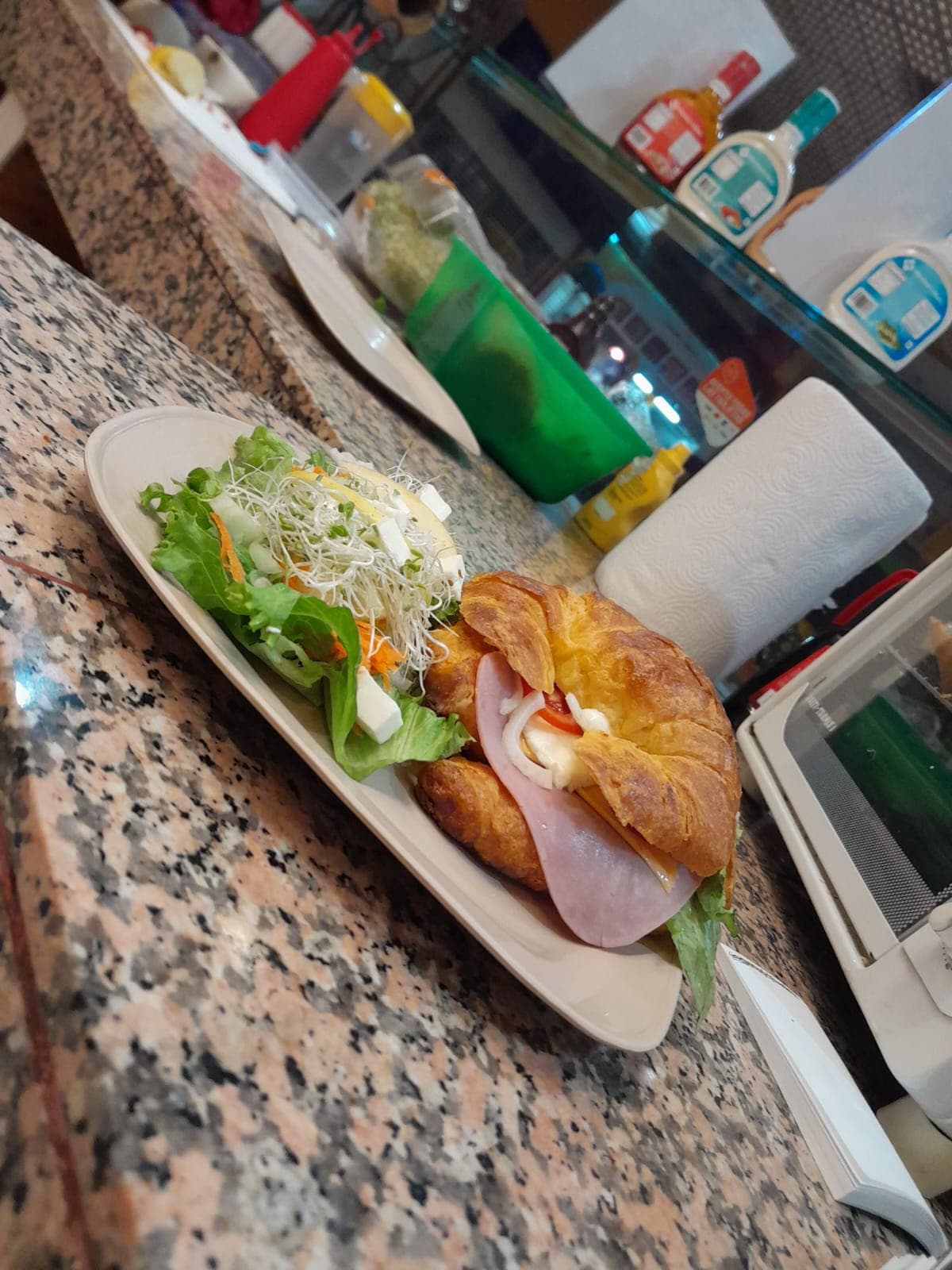 Combo Cuernito