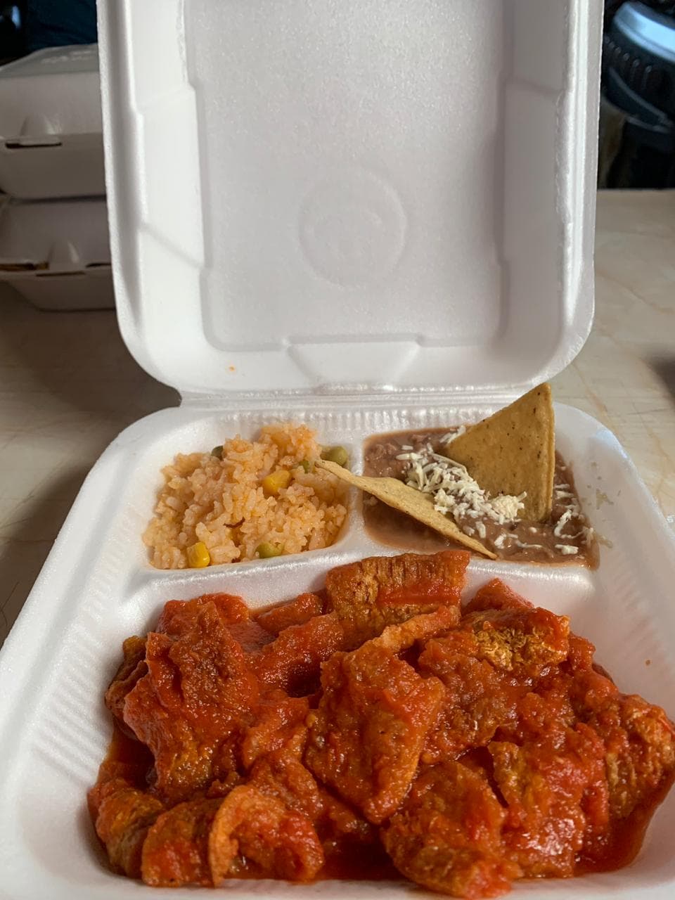 Chicharrón en Salsa