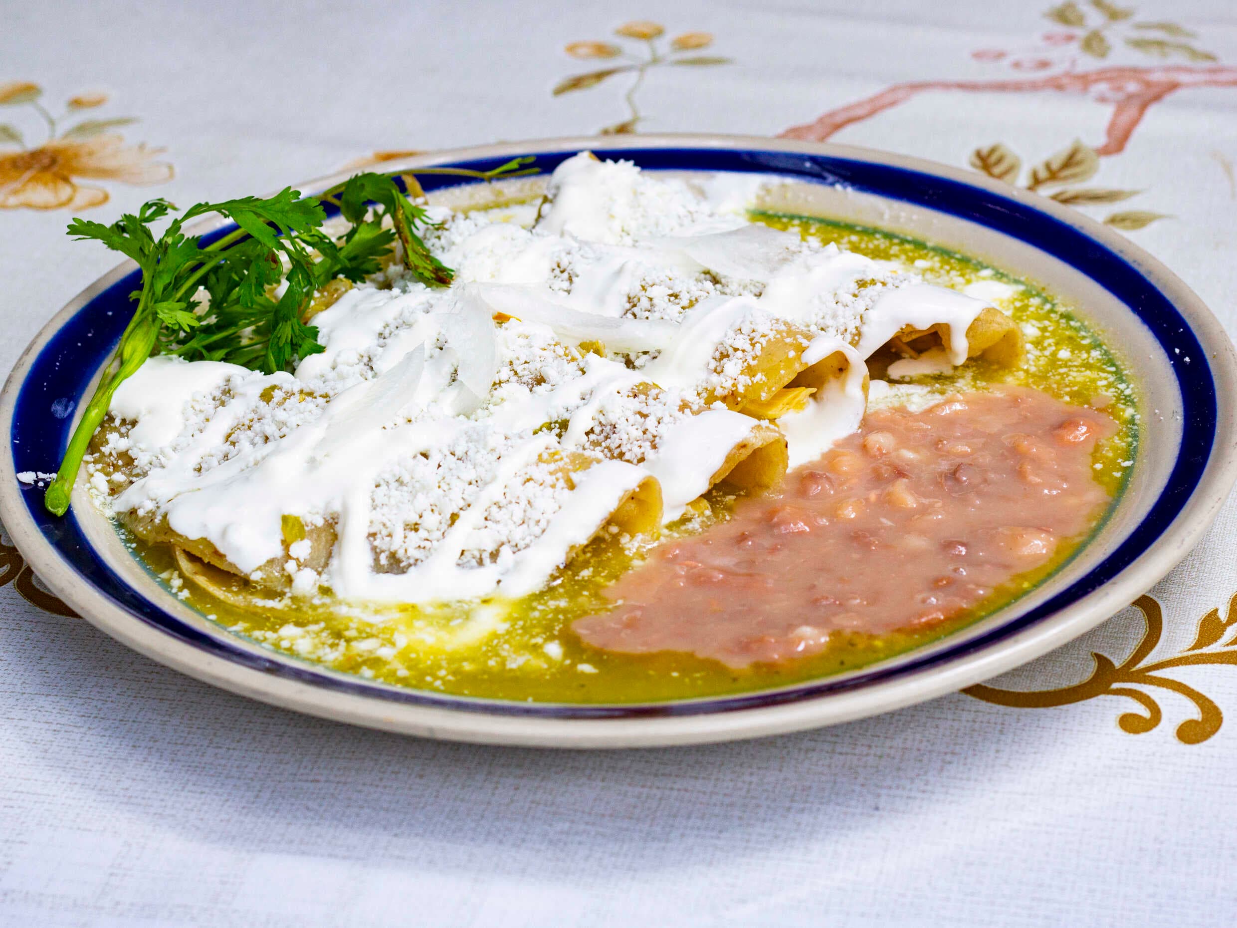 Combo Enchiladas verdes+Sopa+Agua