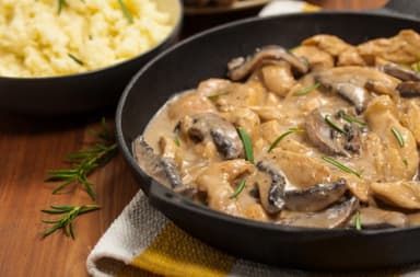 Pollo con Champiñón