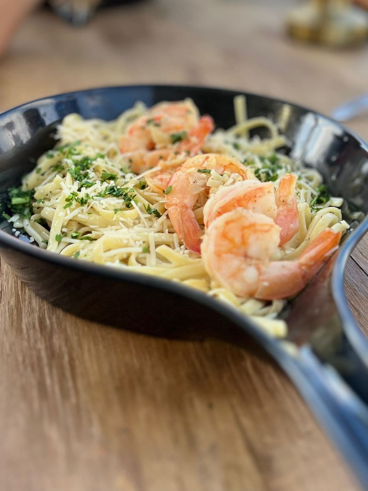 Linguini con Camarones
