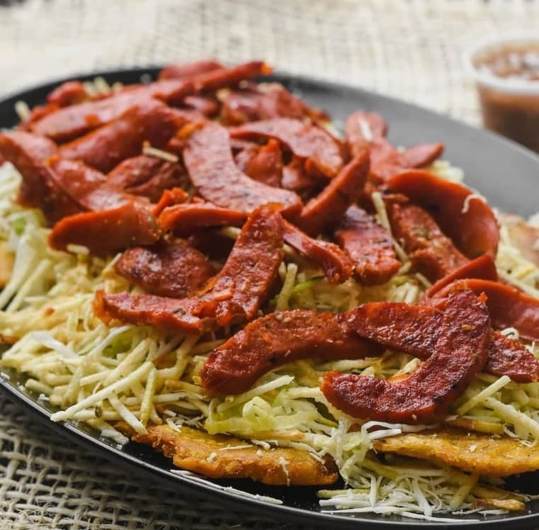 Patacón Chorizo