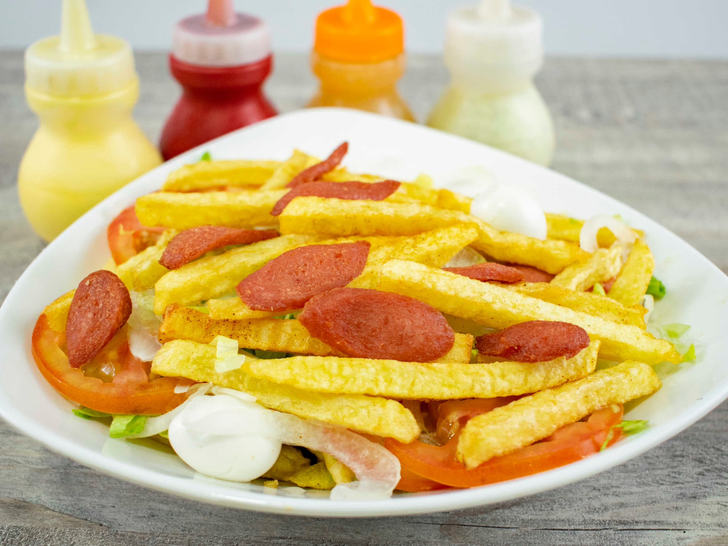 Salchipapa