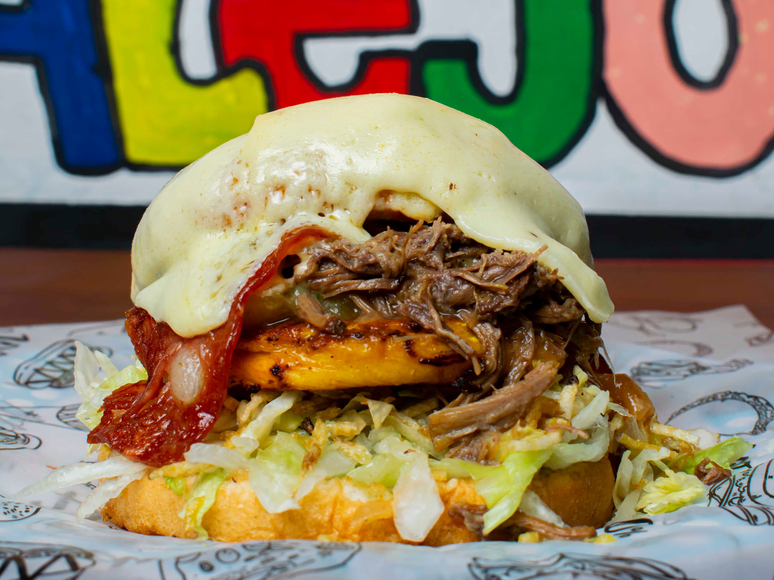 Hamburguesa Ropa Vieja