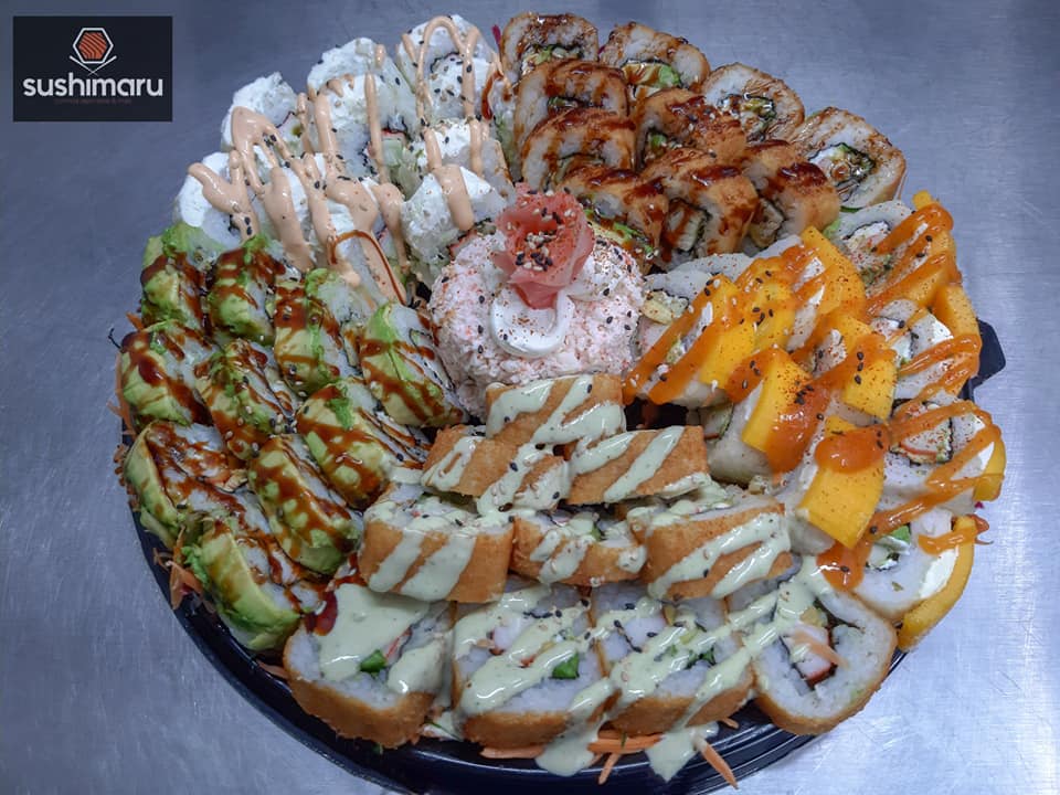Charola de Sushi Clásica