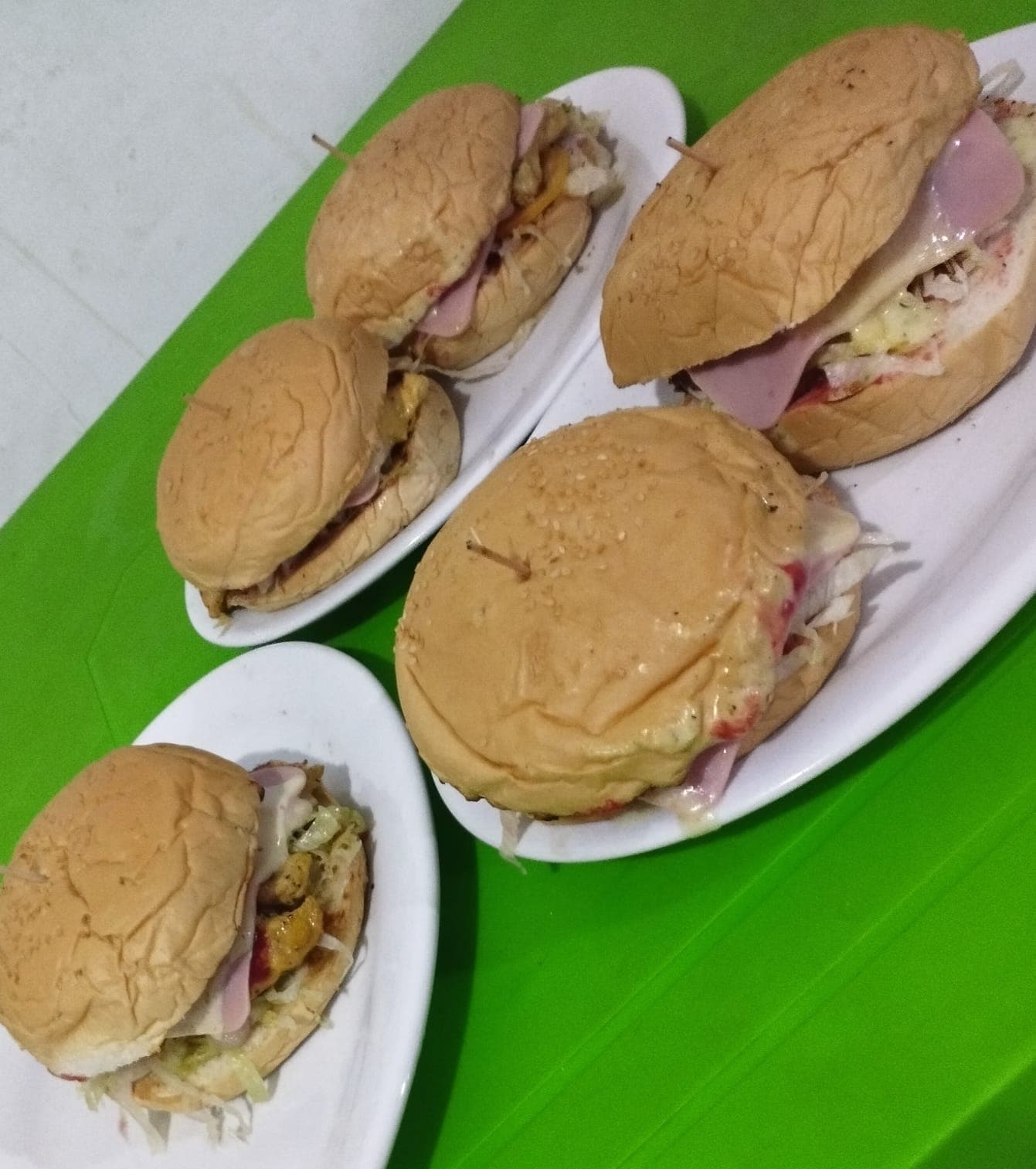 COMBO-Hamburguesa Doble Carne + Papas Francesas