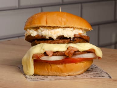 COMBO HAMBURGUESA QUESUDA DOBLE CARNE