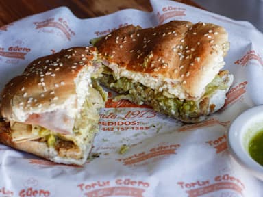 Torta Chilaquil