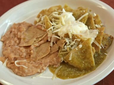 Cómo Enchiladas + Chilaquiles Naturales