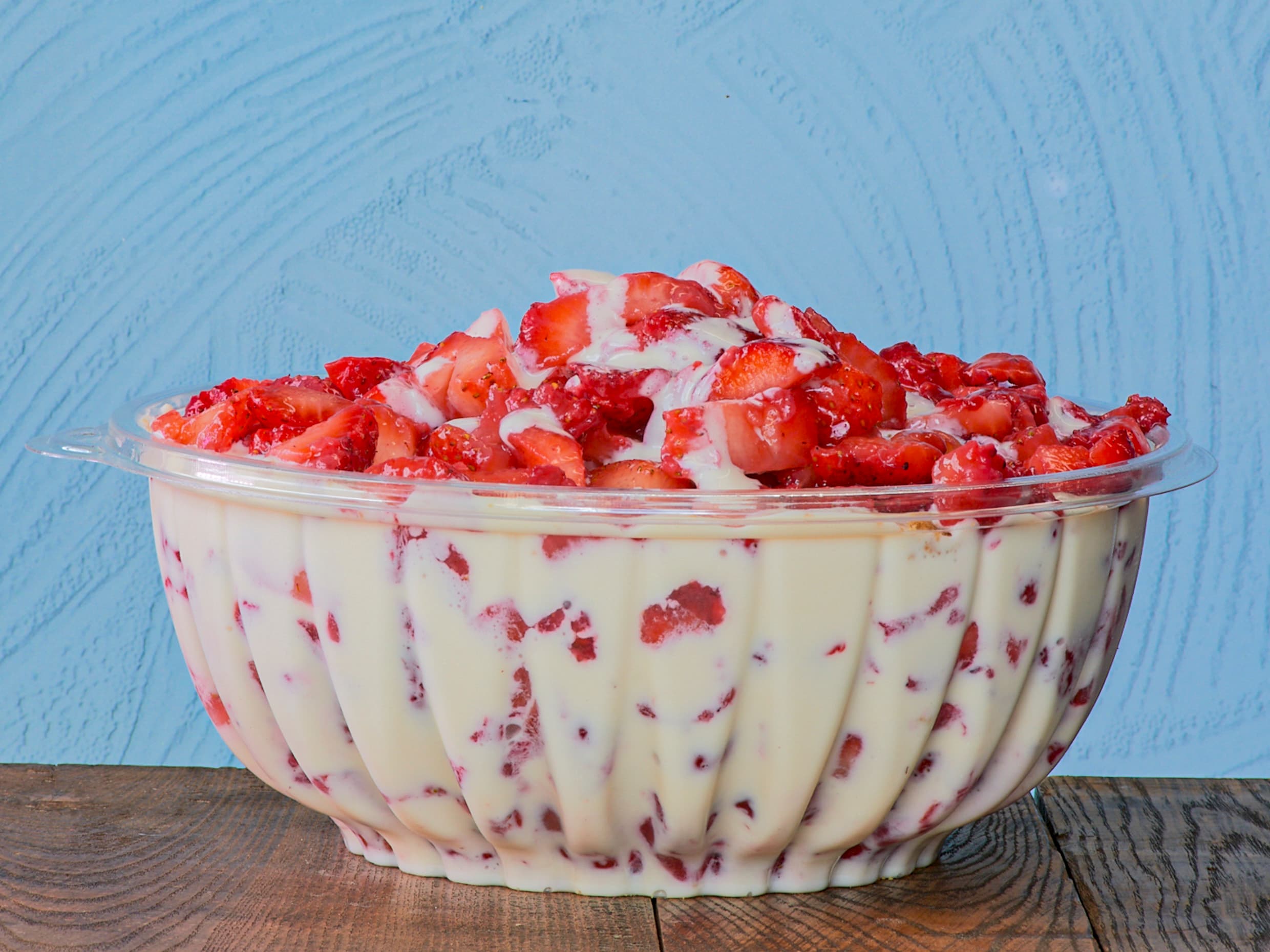 Litro de Fresas con Crema Clasicas