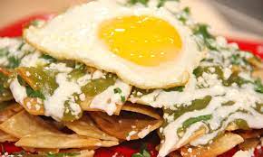 Chilaquiles con Huevo