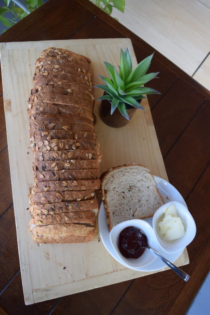 Pan de caja Multigrano mediano